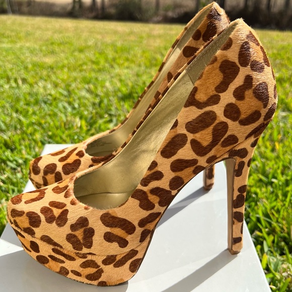 Jessica Simpson pony hair Wale heels - Picture 6 of 11